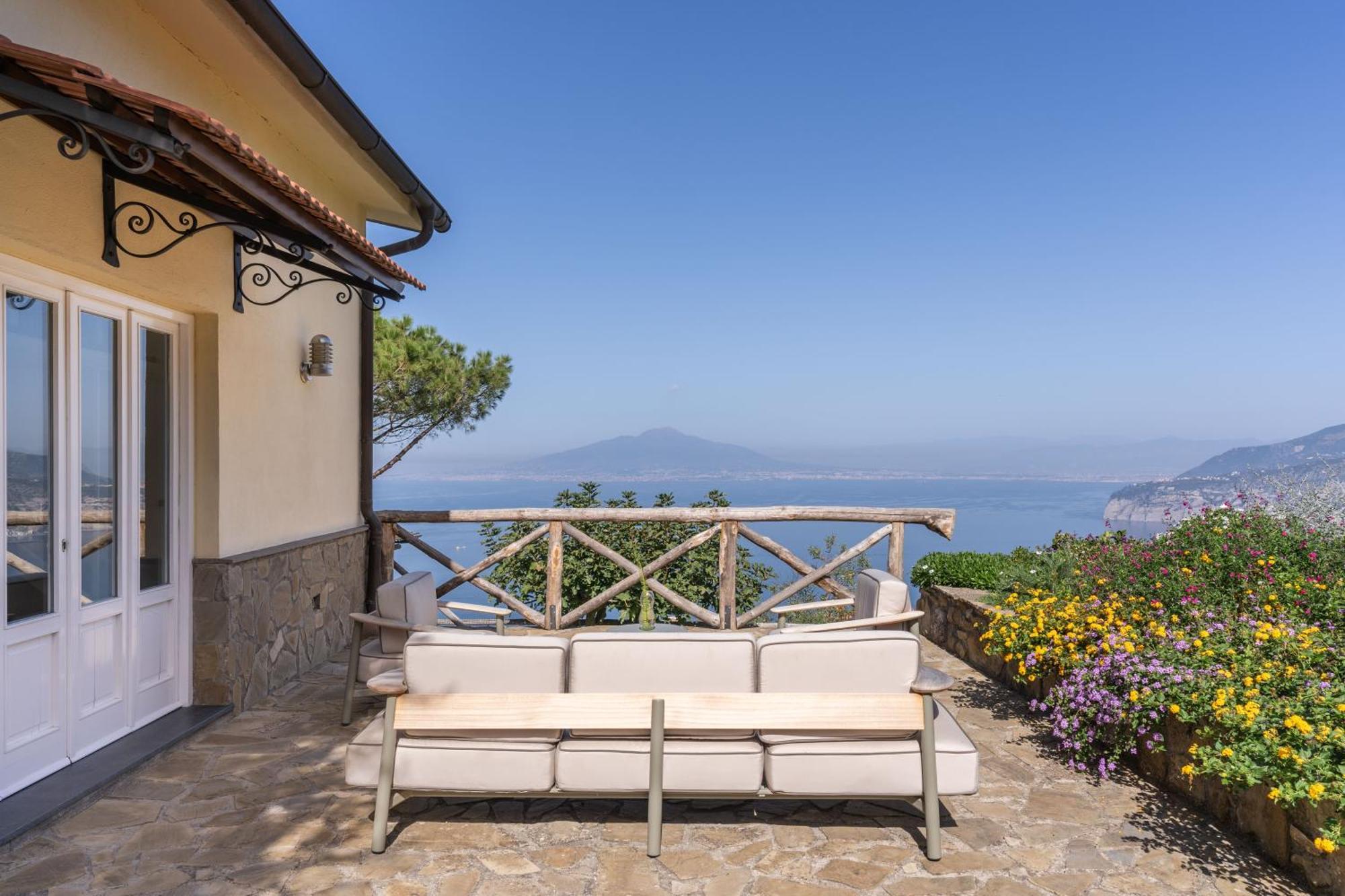 Villa Giulia Boutique Views Pool And Guest Services Sorrento Dış mekan fotoğraf