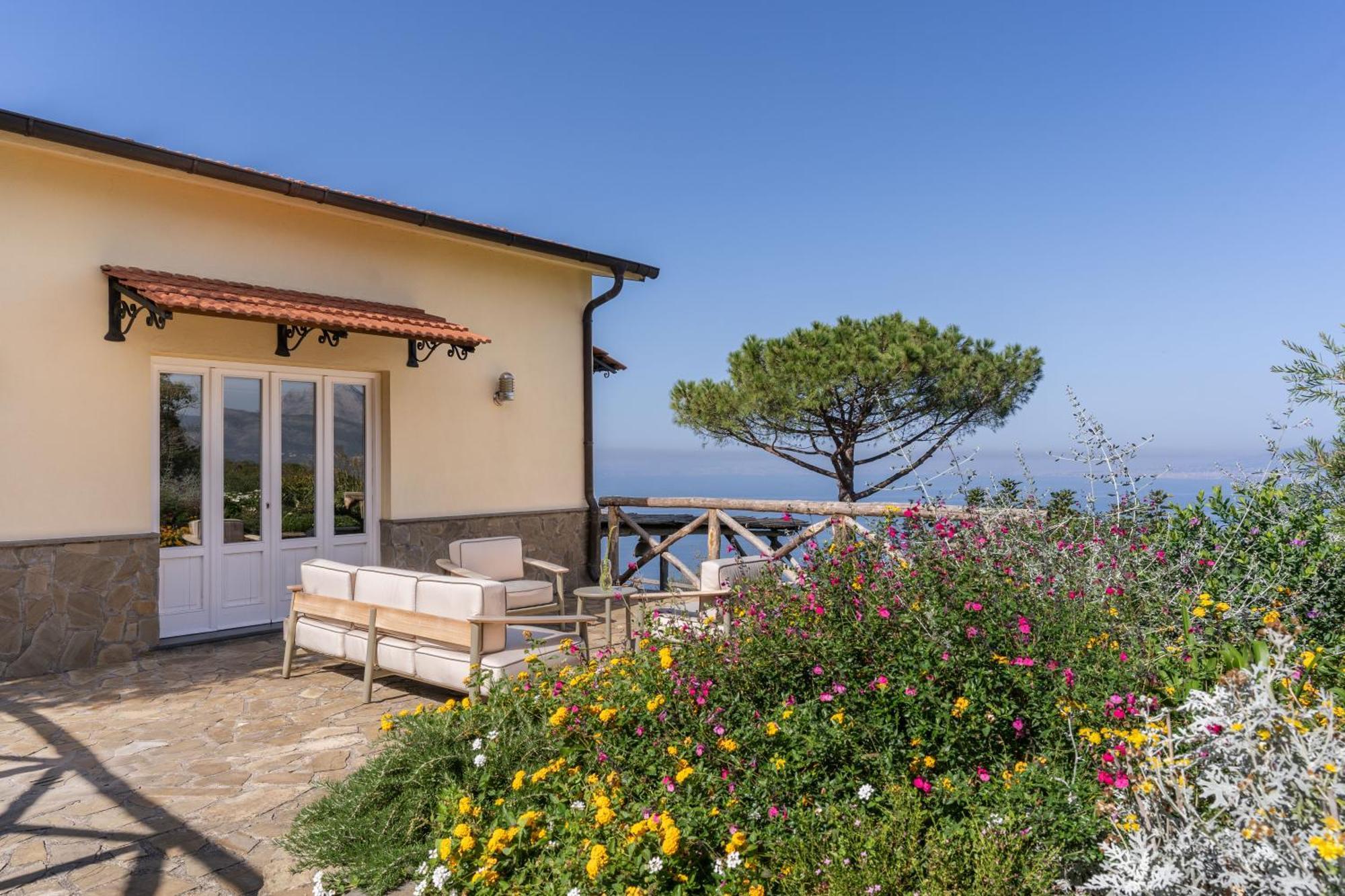 Villa Giulia Boutique Views Pool And Guest Services Sorrento Dış mekan fotoğraf