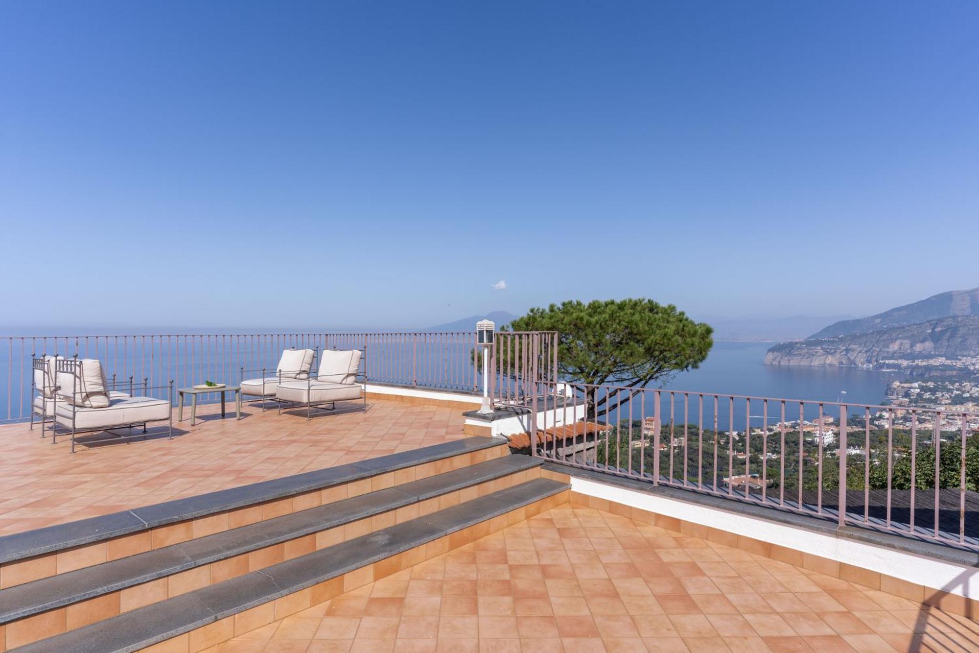 Villa Giulia Boutique Views Pool And Guest Services Sorrento Dış mekan fotoğraf